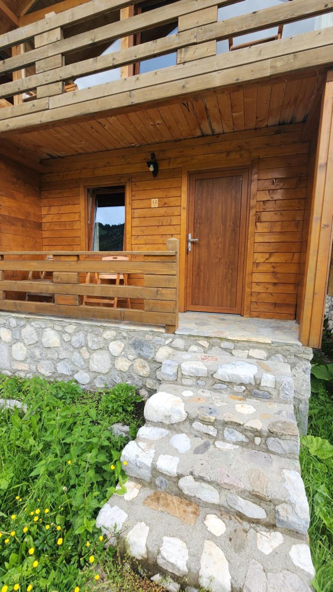 Villas Jezerca Valbona Szoba fotó