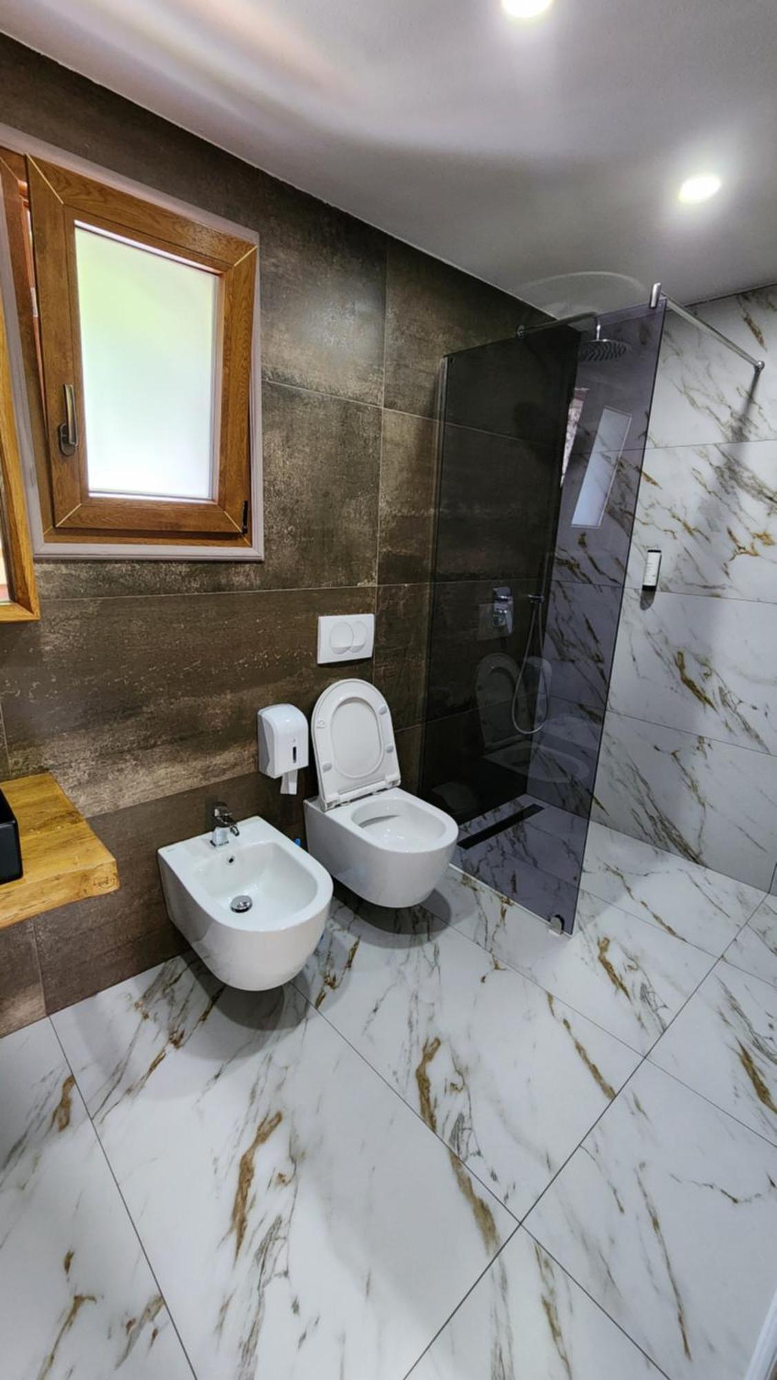 Villas Jezerca Valbona Szoba fotó